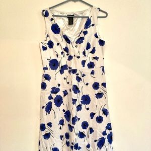 Lovely white dress with blue poppies, EUC, size 12